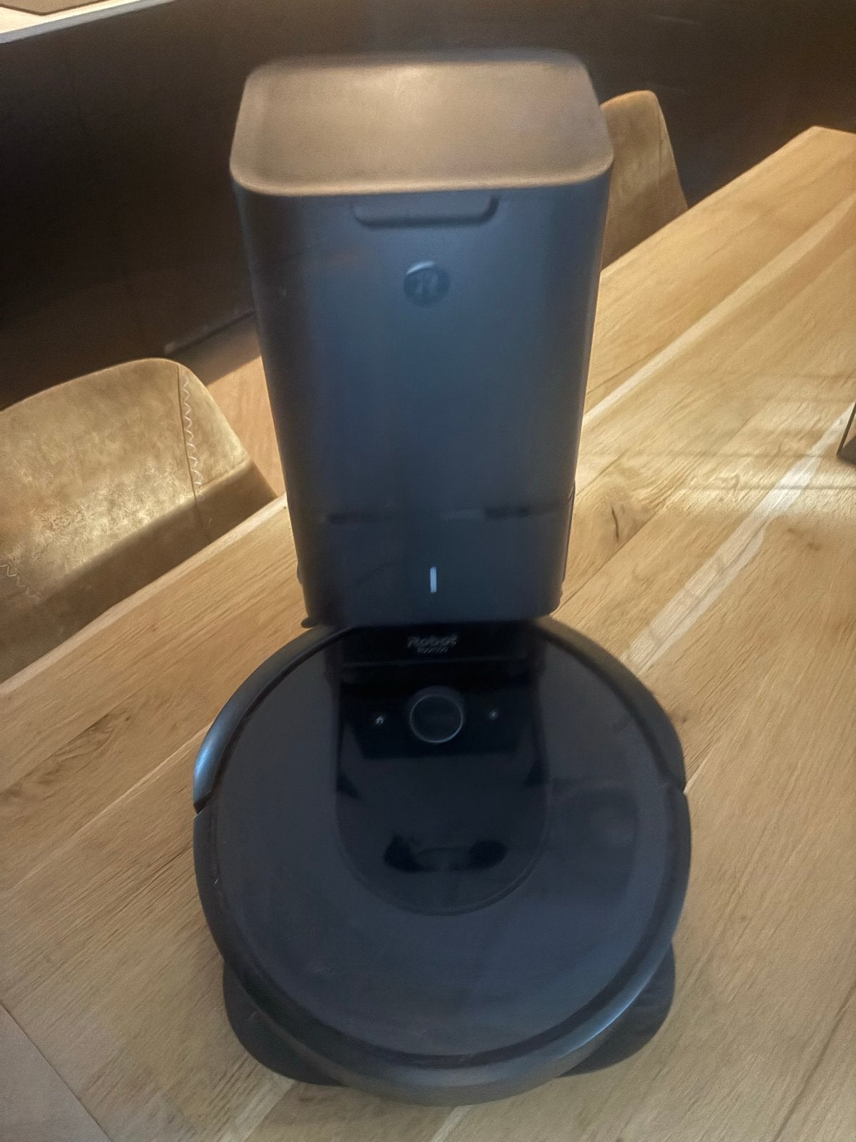 iRobot Roomba i7 Robotstofzuiger met zelflegende functie, Ophalen, IRobot, Automatisch legen, Zo goed als nieuw