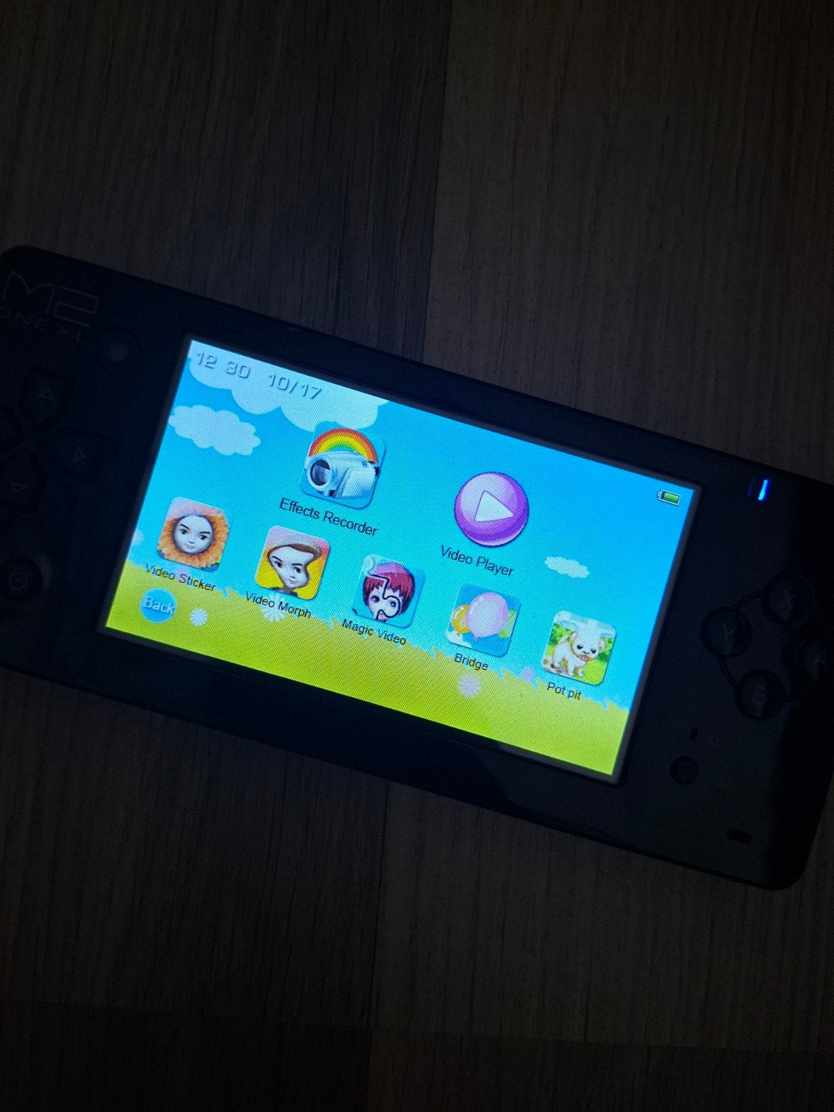 Mi2 One XL  Console - Inclusief Oplader en Hoesje, Ophalen of Verzenden, Overige merken, Gebruikt