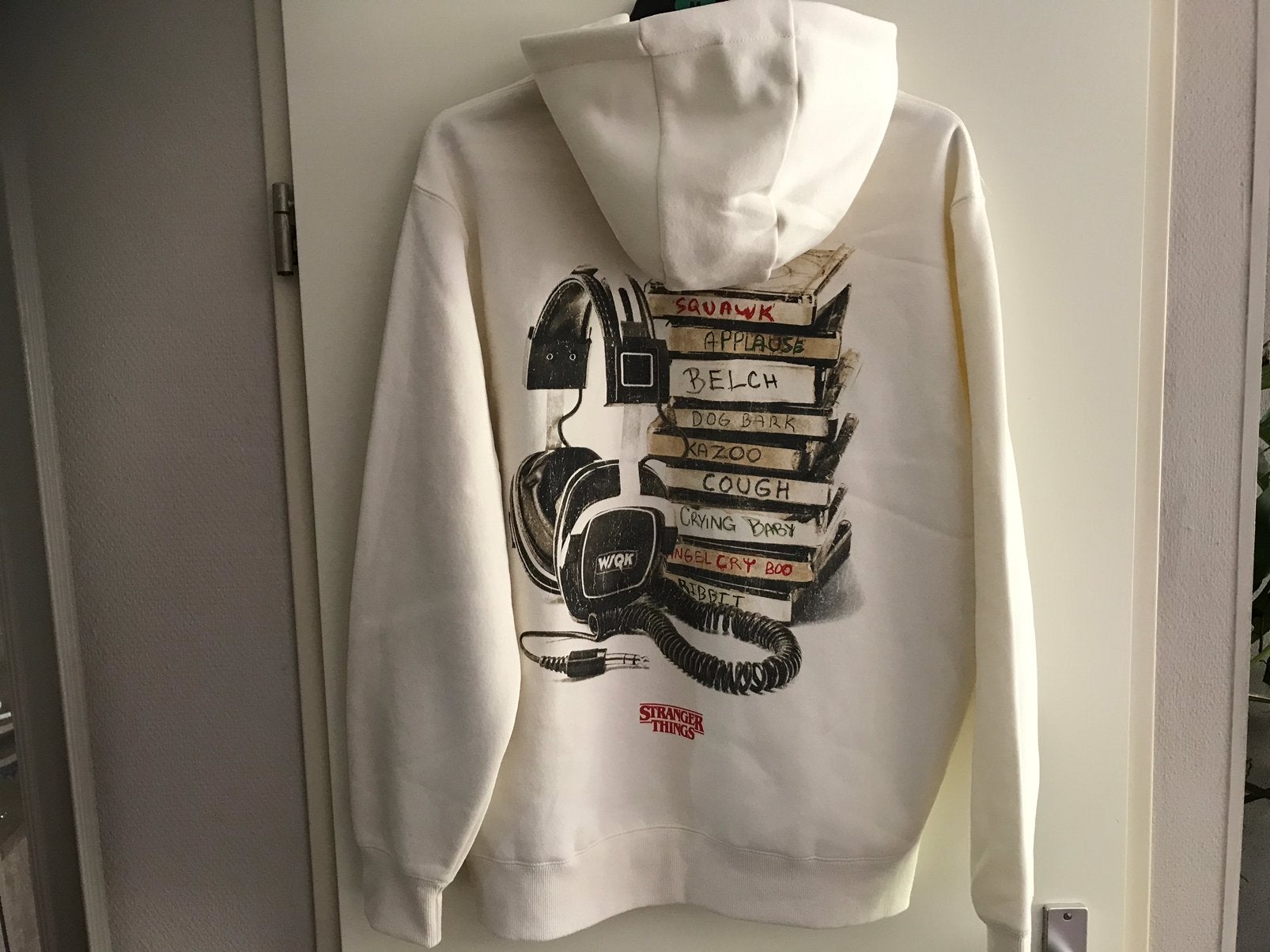 Stranger Things WSQK Hoodie, Ophalen of Verzenden, Nieuw, Overige maten, Wit