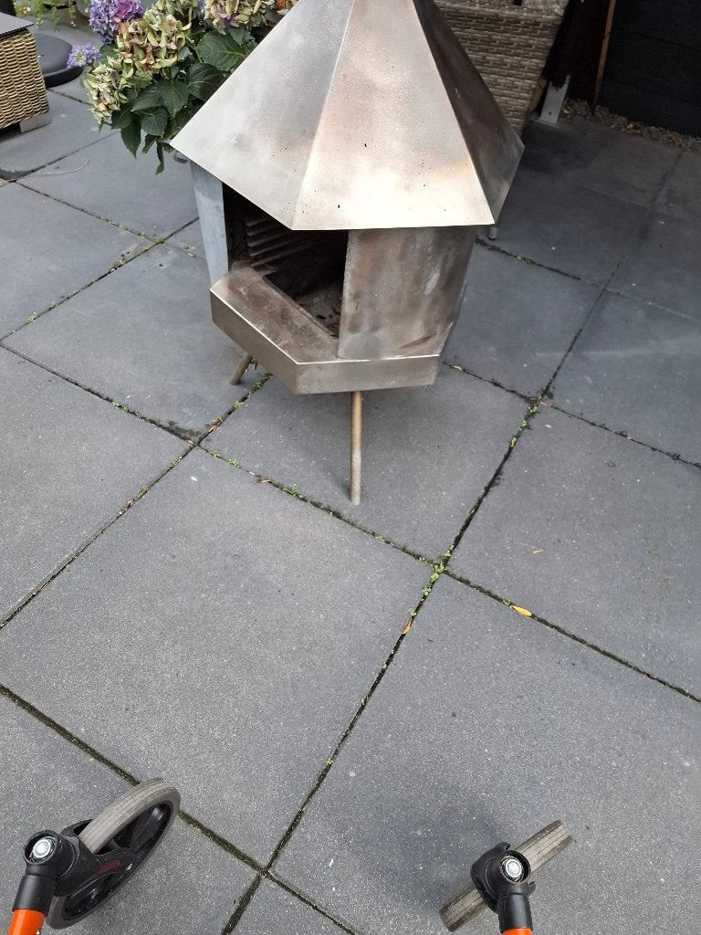Rvs tuinhaard.  Barbeque, Minder dan 3 m³, Ophalen, Beukenhout, Blokken