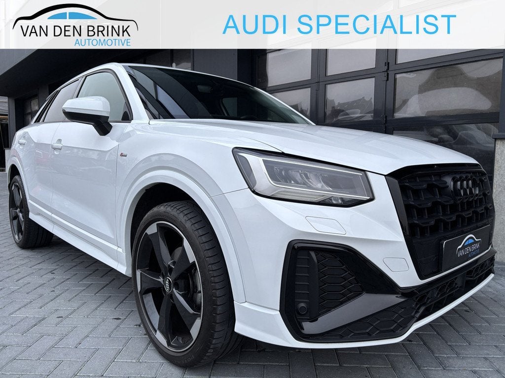 Audi Q2 35 TFSI S-line Black Keyless (bj 2021, automaat), Stof, 4 cilinders, 150 pk, Wit