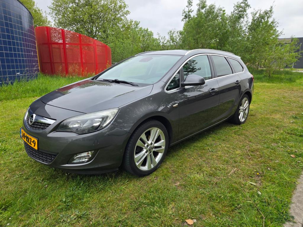 Opel Astra 1.4 Turbo 88KW ST 2011 Grijs, Voorwielaandrijving, 4 cilinders, 1337 kg, Origineel Nederlands