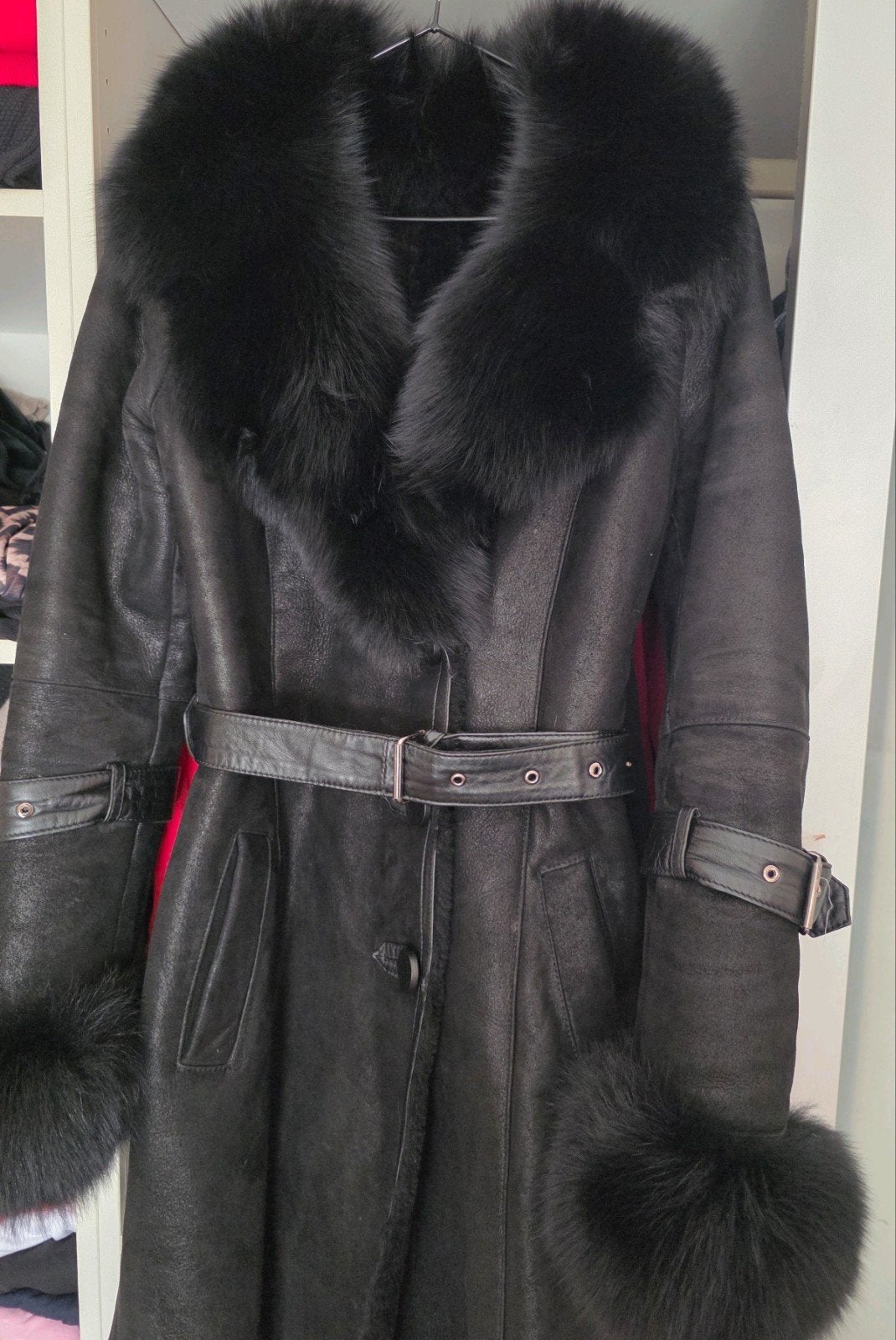 Lange zwarte schearling lammycoat met vossen kraag, Fashion Leather & Fur, Zwart, Ophalen of Verzenden, Zo goed als nieuw