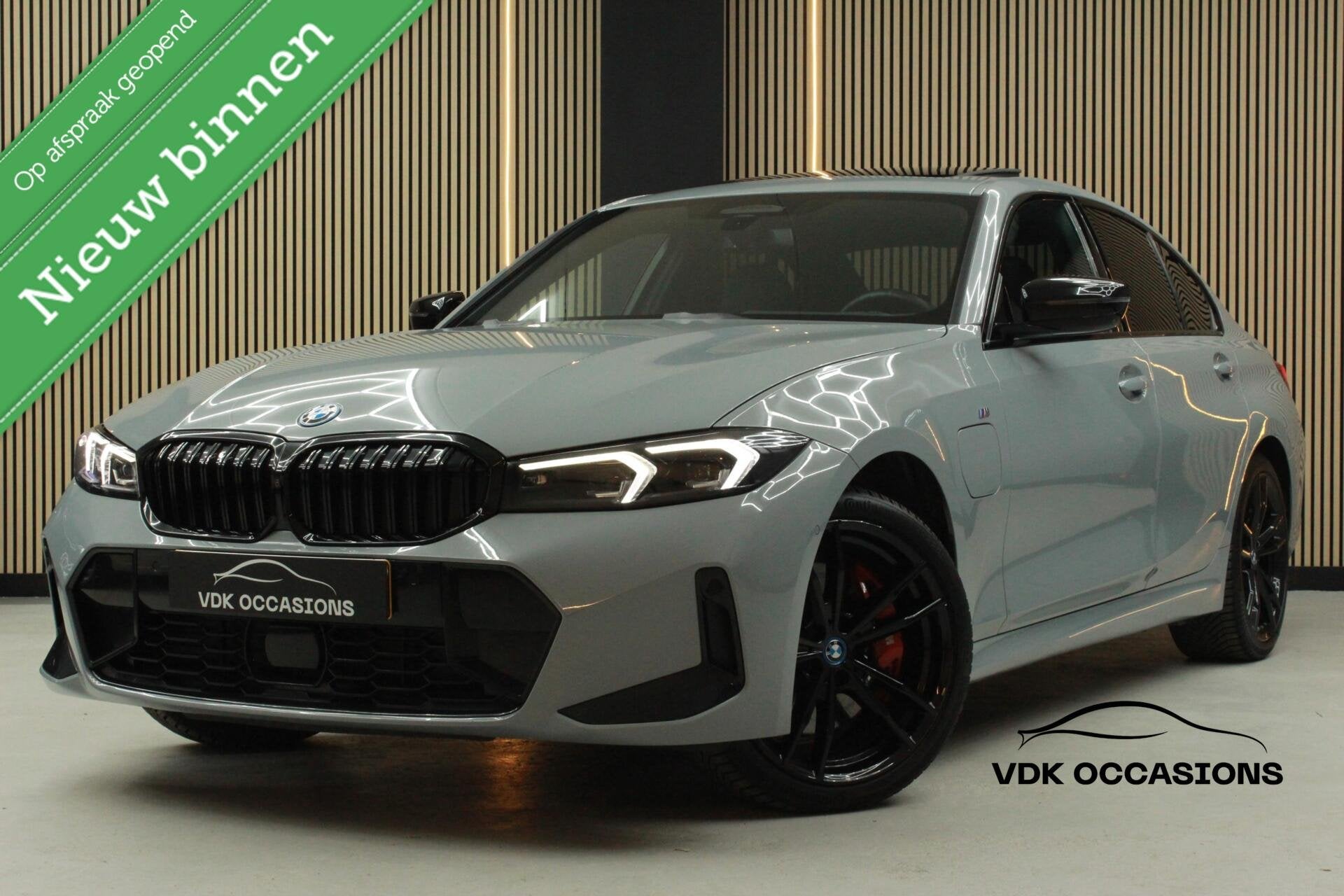 BMW 3-serie 330e M Sport |Pano |HUD |360° |Laser |Stuurhulp, Automaat, Achterwielaandrijving, Gebruikt, Euro 6