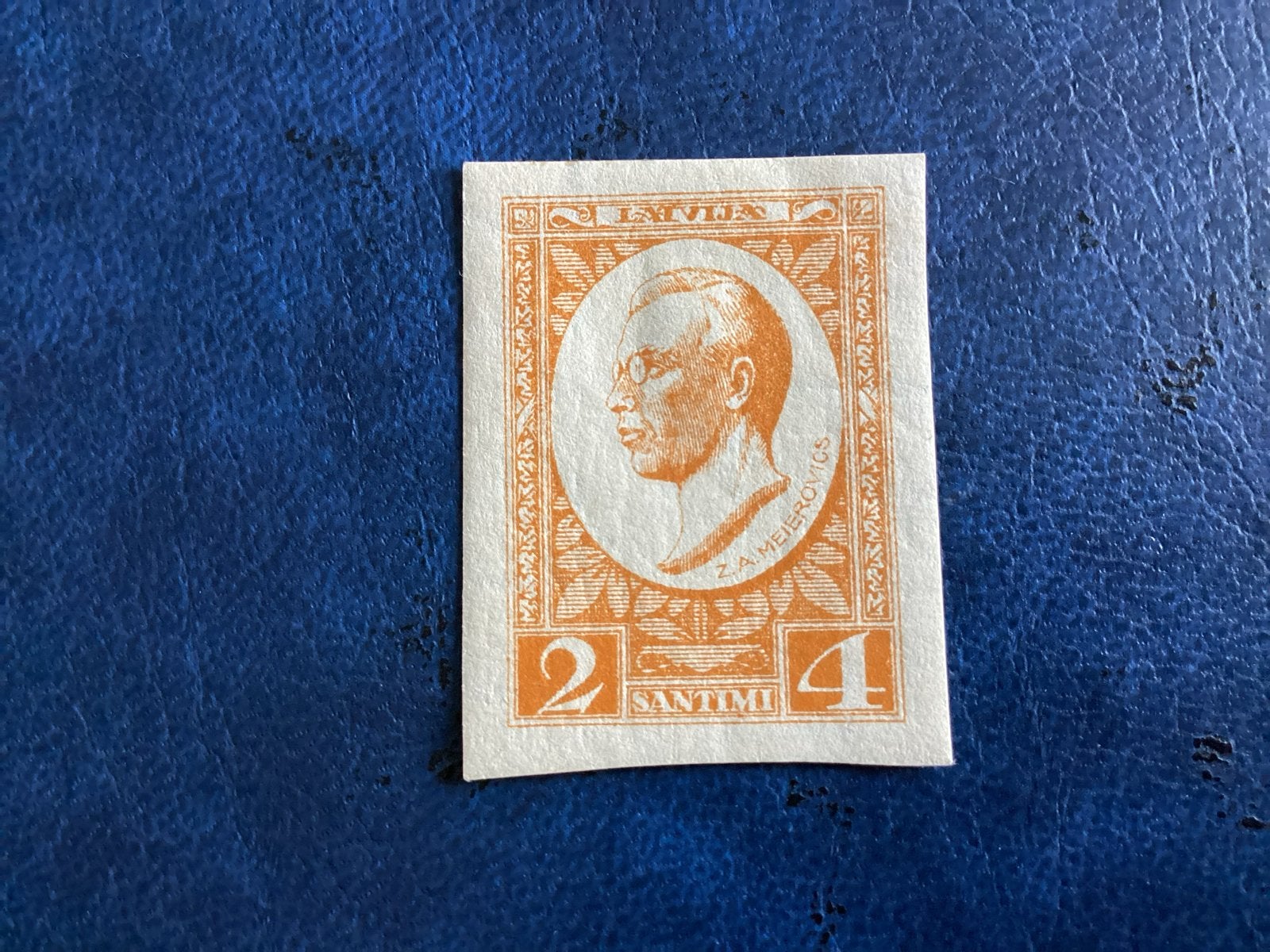 Letland 1929- Mi.144B-Plakkerrest-2 Santimi 1920-1930, Ophalen of Verzenden, Overige landen