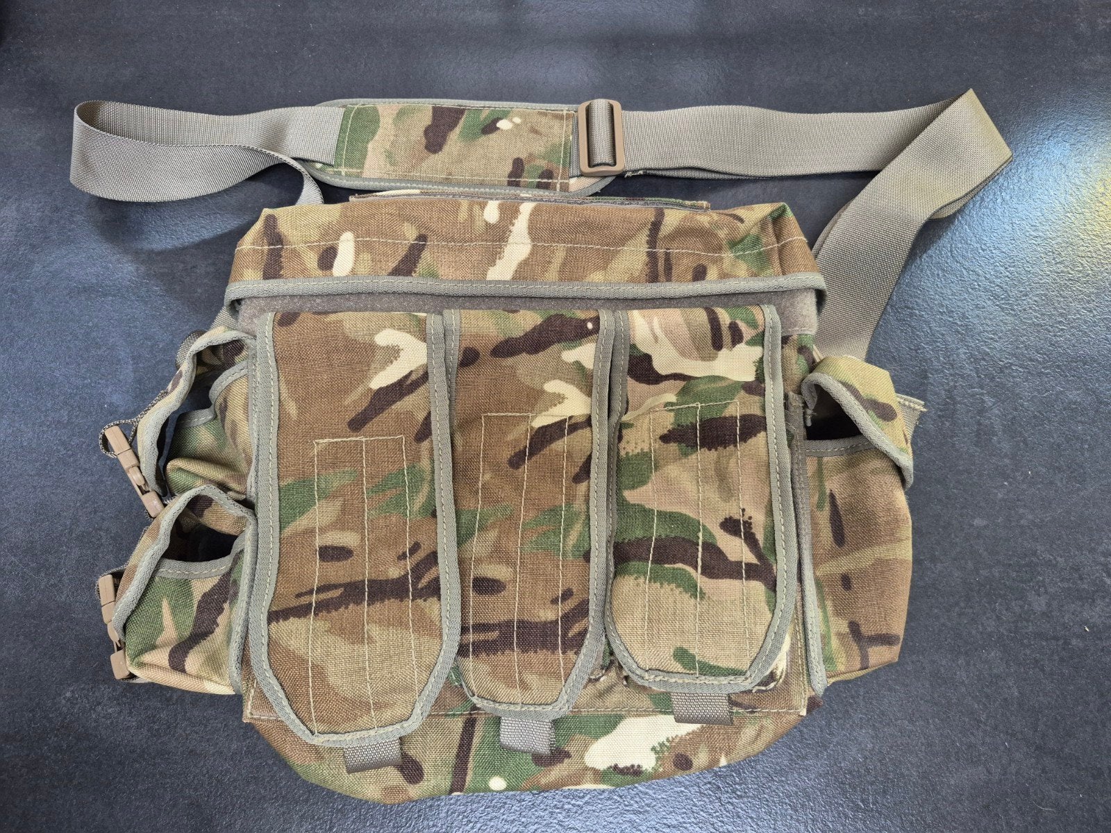 Engelse Leger Grabbag voor 5.56mm Magazijnen en Munitiekist, Ophalen of Verzenden, Landmacht, Engeland