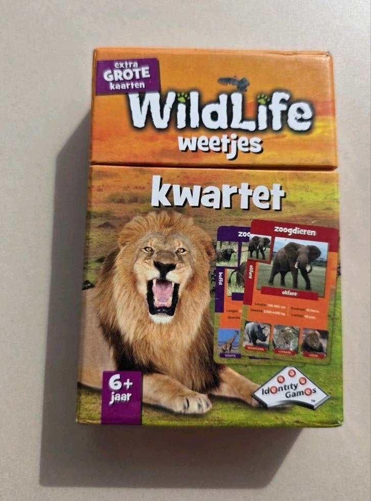 Wildlife weetjes kwartet - extra grote kaarten, Drie of vier spelers, Ophalen of Verzenden, Gebruikt, Identity Games