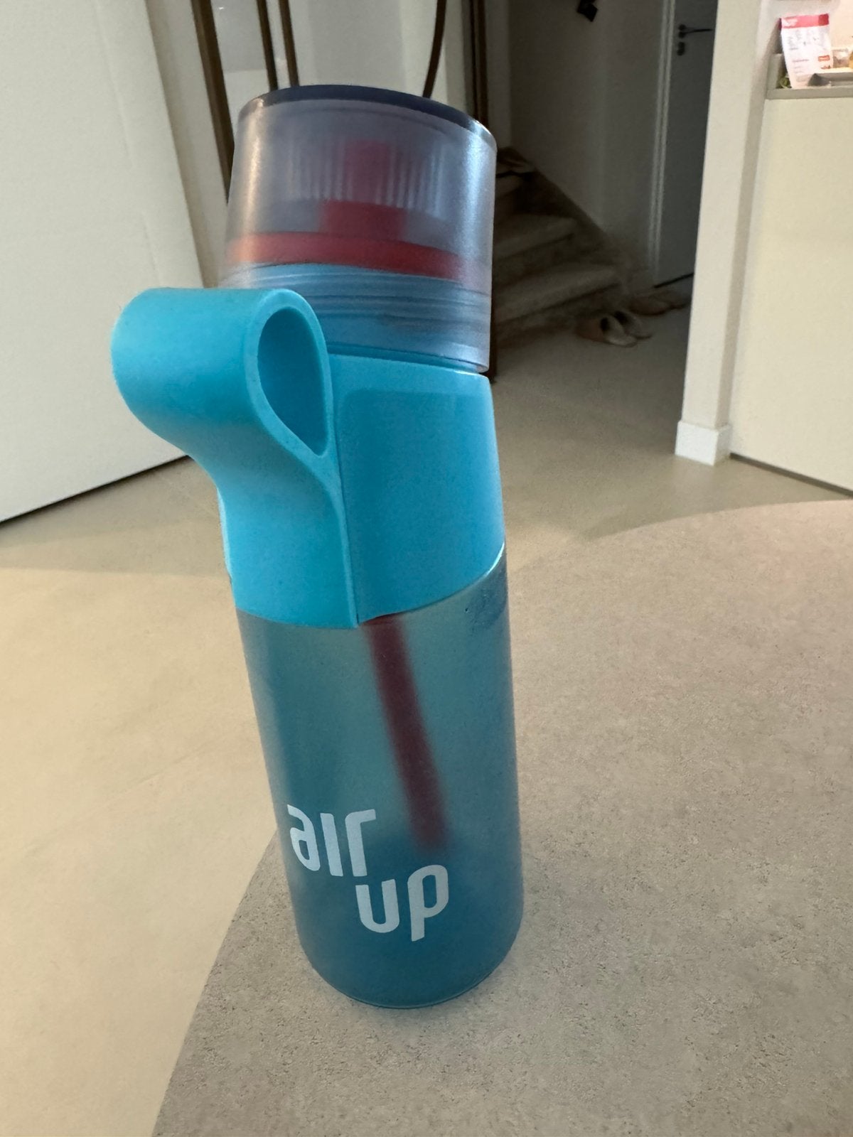 Gen 2 express fles airup 600 ML, Sport en Fitness, Bidons, Ophalen of Verzenden, Zo goed als nieuw