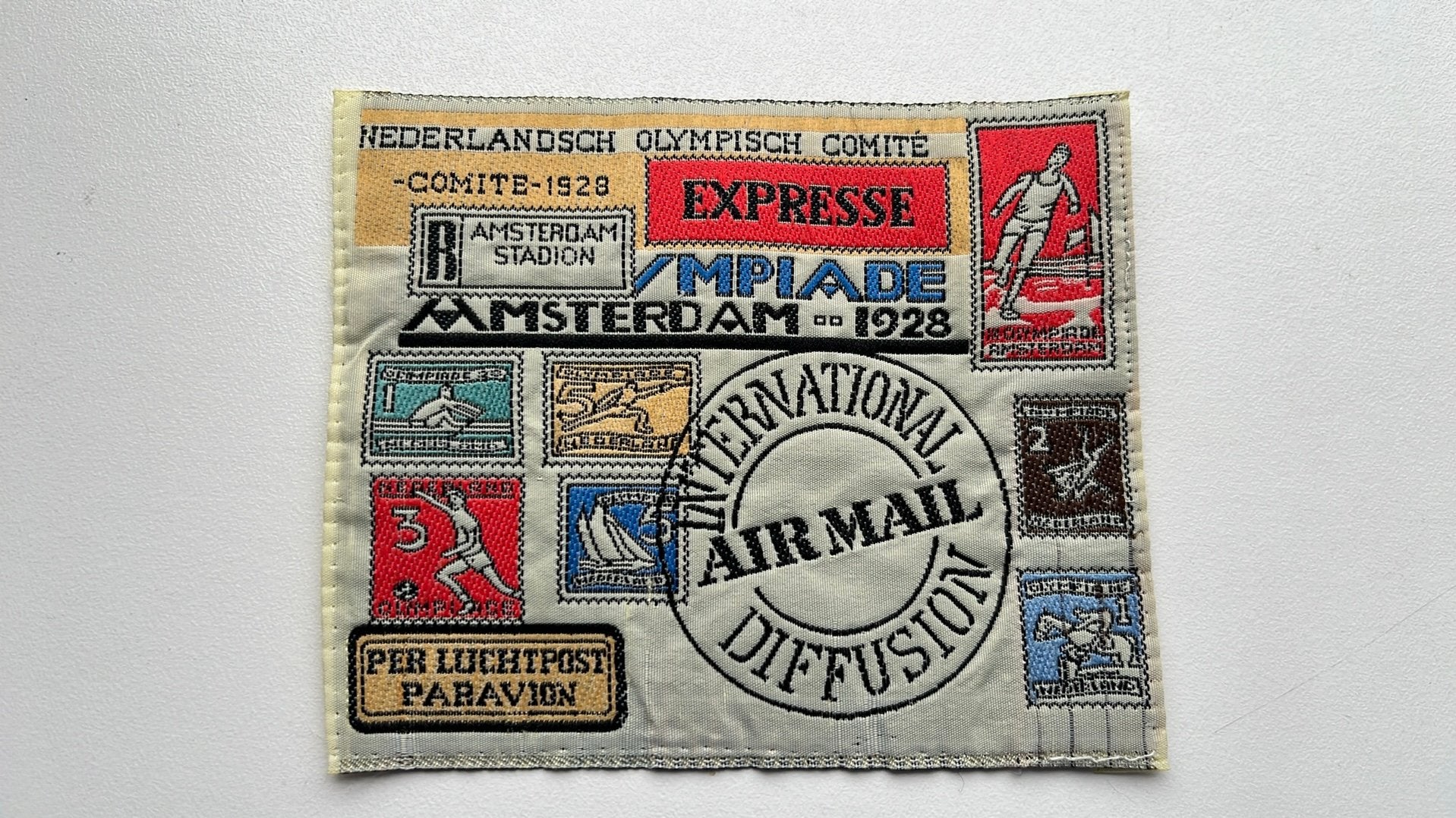 Applicatie textiel Nederlandsch Olympisch Comité 1928, Ophalen of Verzenden, Gebruikt, Overige typen