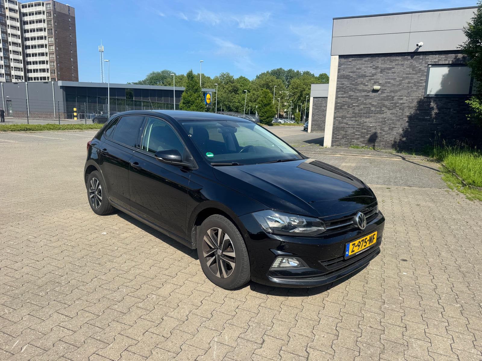 Volkswagen Polo 1.6 TDI 95pk 7-DSG 2019 Zwart, 1203 kg, Zwart, 19 km/l, Particulier