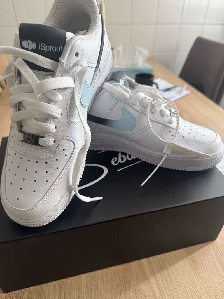 Nike Air Force 1 Custom - Nieuw in doos maat 40, Ophalen of Verzenden, Zo goed als nieuw, Schoenen