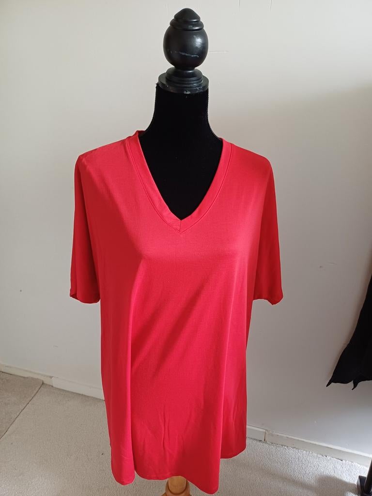 Shirt maat 52/54, Kleding | Dames, Grote Maten, Ophalen of Verzenden, Zo goed als nieuw, Rood, Shirt of Top