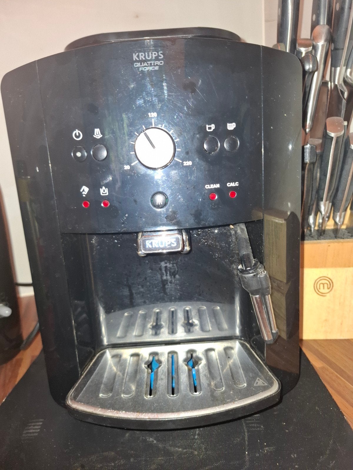 Krups Quattro Force Koffiemachine - Gebruikt, Gebruikt, Koffiemachine, Koffiebonen, 2 tot 4 kopjes