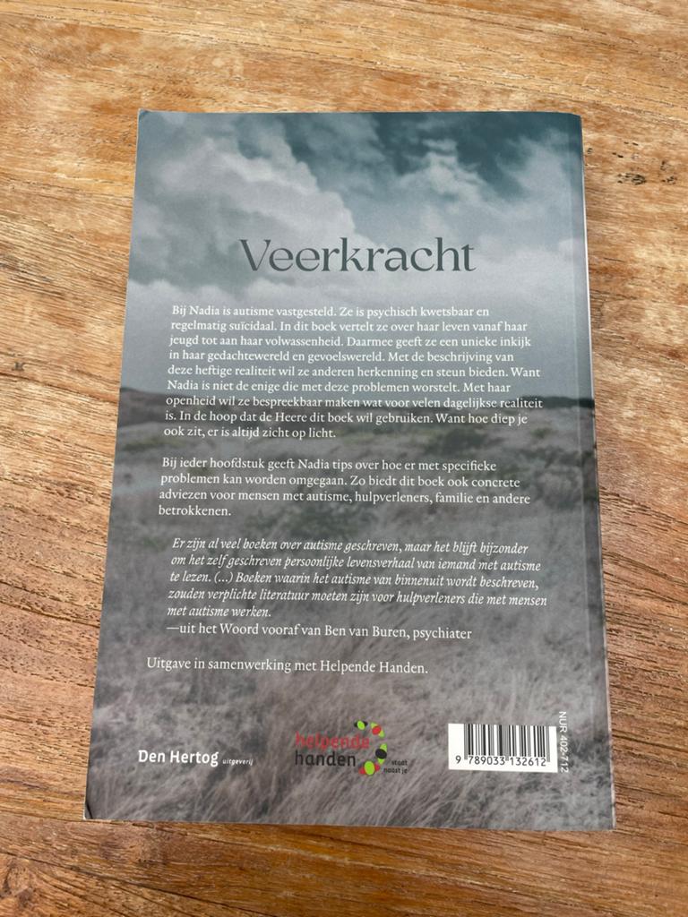 Veerkracht - Nadia van Dam (Autisme, psychische kwetsbaarhei, Ophalen of Verzenden, Zo goed als nieuw, Overige onderwerpen