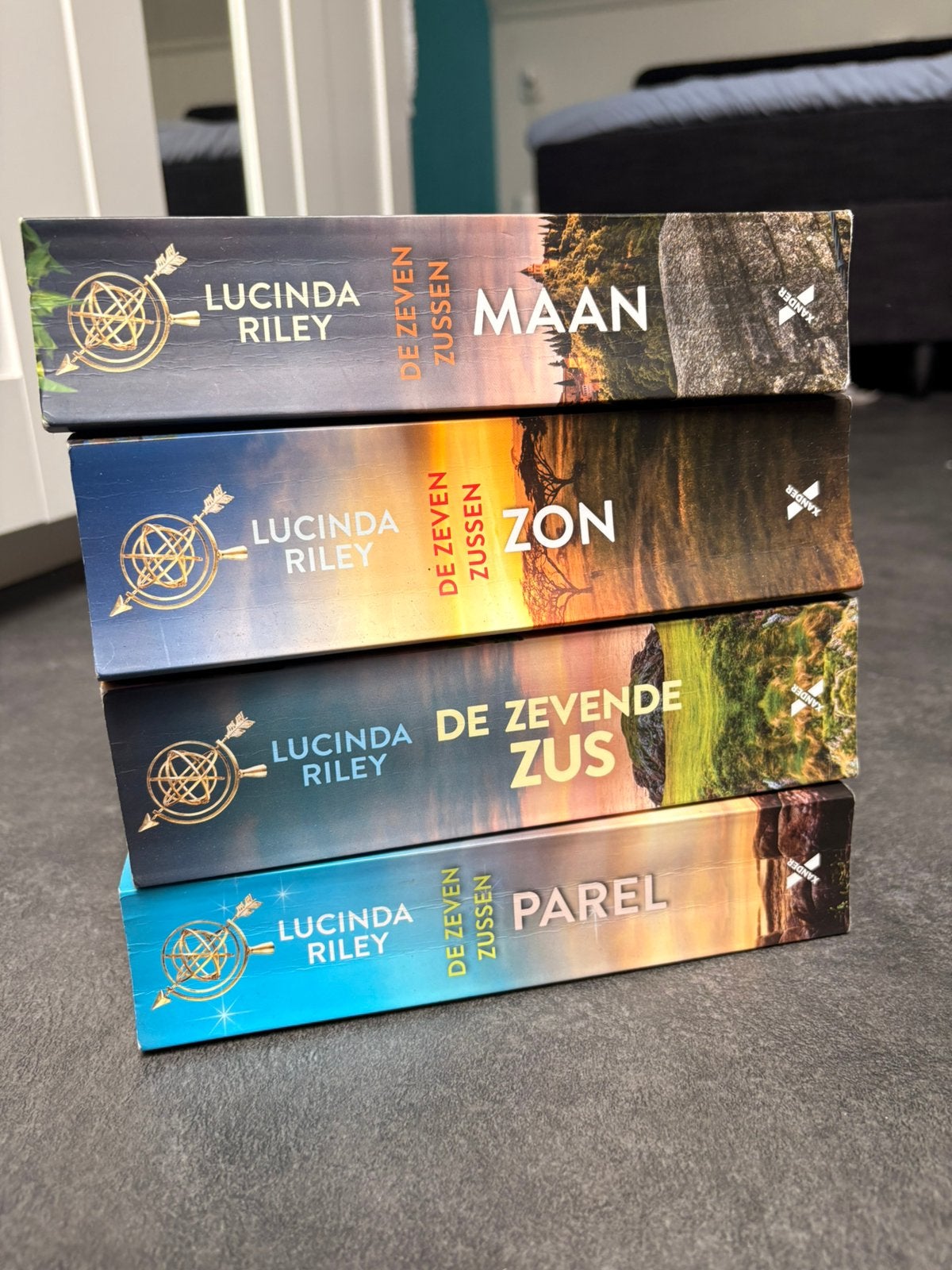 Zeven zussen boeken, Boeken, Ophalen of Verzenden, Gelezen, Nederland
