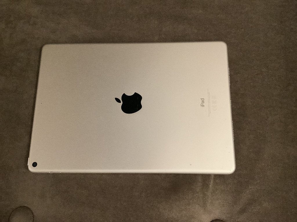 GEZOCHT iPad Air 3  A2152, 10 inch, 32 GB, Wit, Apple iPad Air