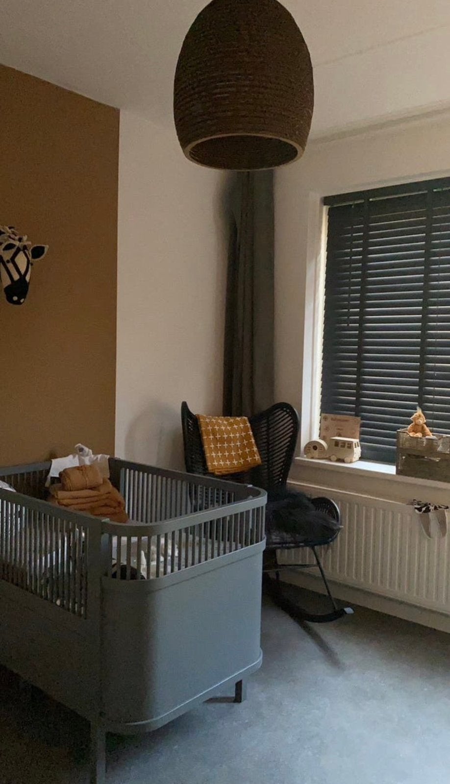 Baby ledikant peuter bed kili sebra antraciet, Ophalen, Zo goed als nieuw, Jongetje of Meisje