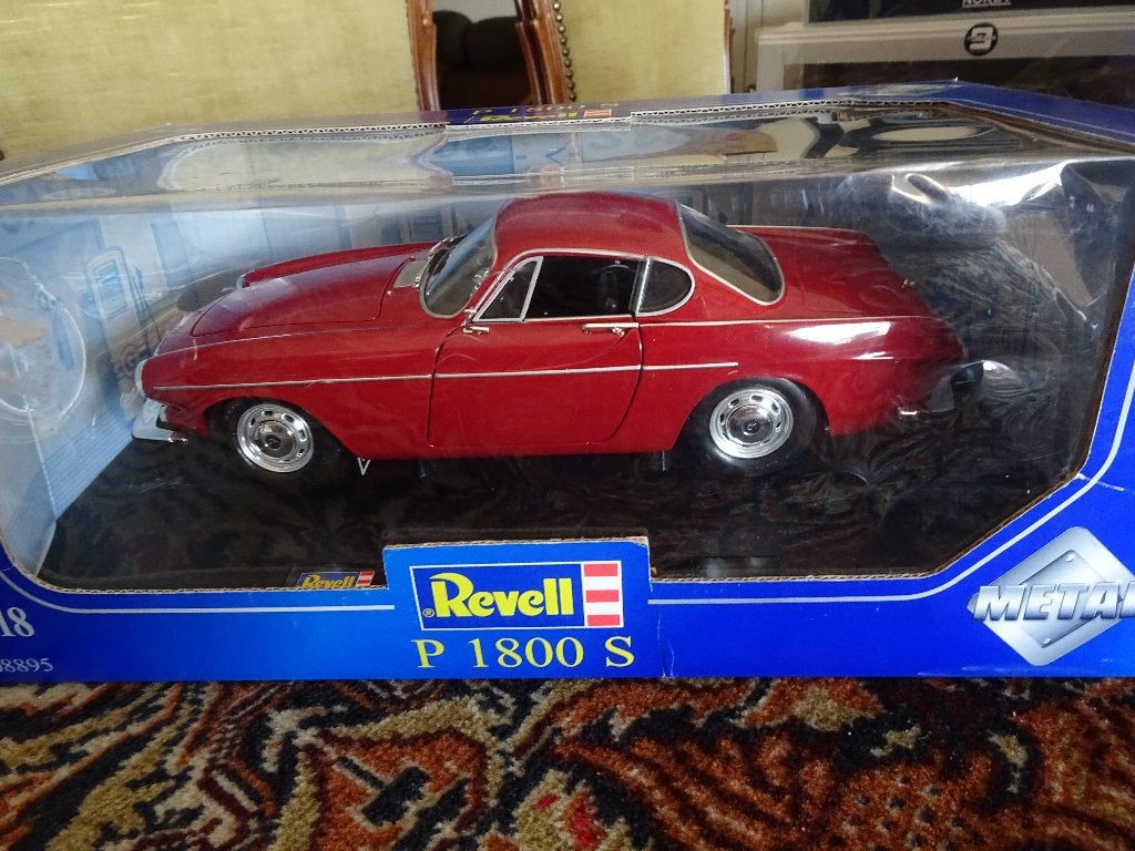 VOLVO P 1800 S REVELL  1;18  IN DOOS   ZIE BIJLAGE, Hobby en Vrije tijd, Ophalen of Verzenden, Zo goed als nieuw, Auto, Revell