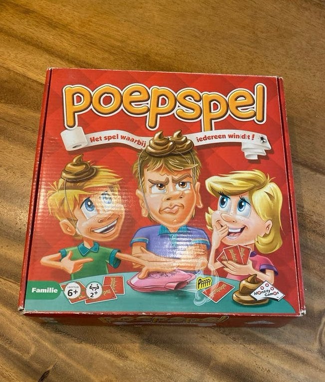 Poepspel: Het hilarische spel waarbij iedereen windt!, Drie of vier spelers, Ophalen of Verzenden, Gebruikt