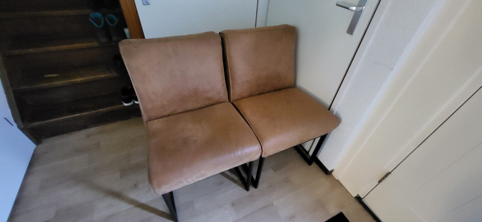 Afrika/ suede leren eetkamerstoelen (het anker), Ophalen, Gebruikt, Twee, Bruin