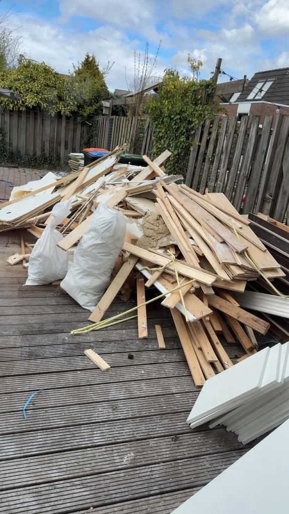 houtkachel GRATIS, Tuin en Terras, Haardhout, Minder dan 3 m³, Ophalen of Verzenden
