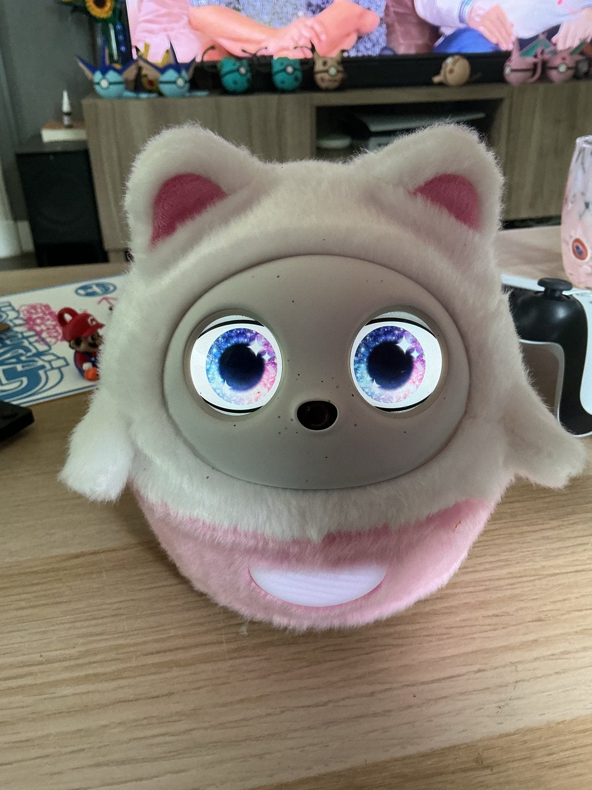 Pophie interactieve knuffelrobot met licht en geluid.