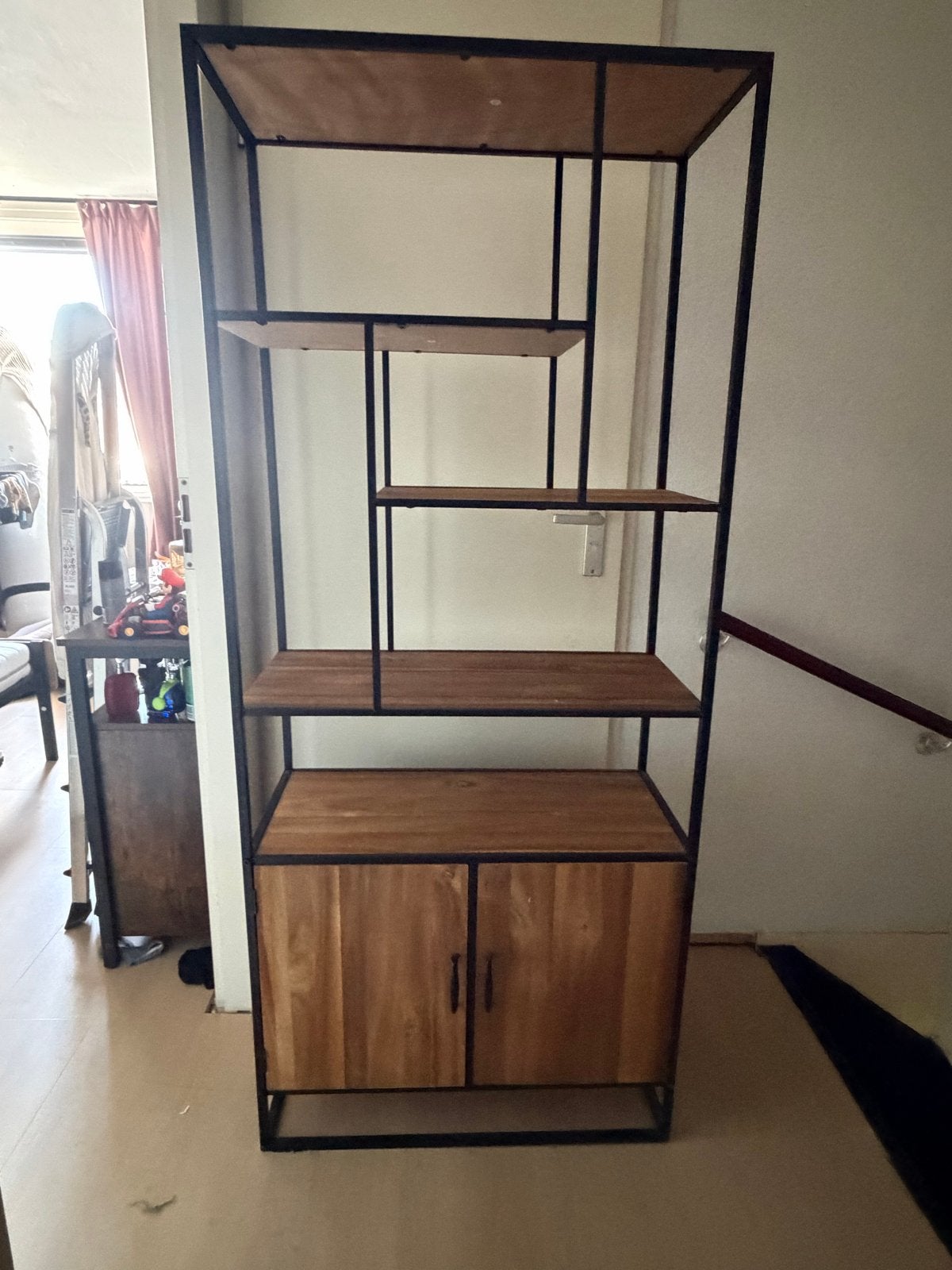 Industriële boekenkast/stellingkast met deuren, Gebruikt, 200 cm of meer, 25 tot 50 cm, Overige houtsoorten