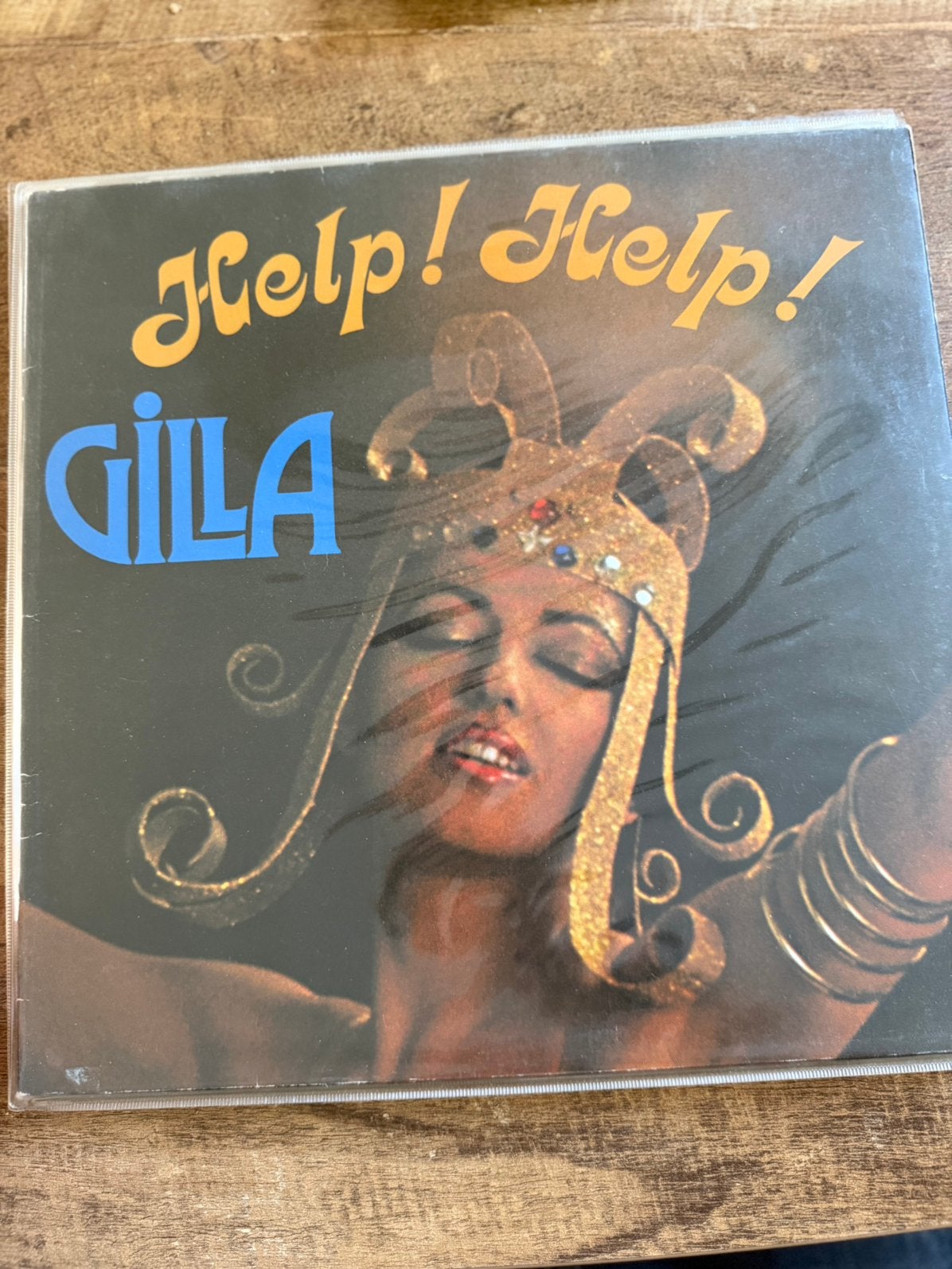 LP Gilla Help! Help!, Ophalen of Verzenden, Zo goed als nieuw, 12 inch