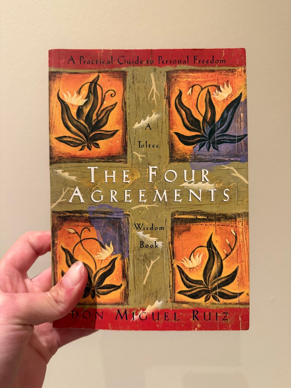 The Four Agreements - Don Miguel Ruiz (Engels), Boeken, Ophalen of Verzenden, Zo goed als nieuw, Spiritualiteit algemeen, Achtergrond en Informatie