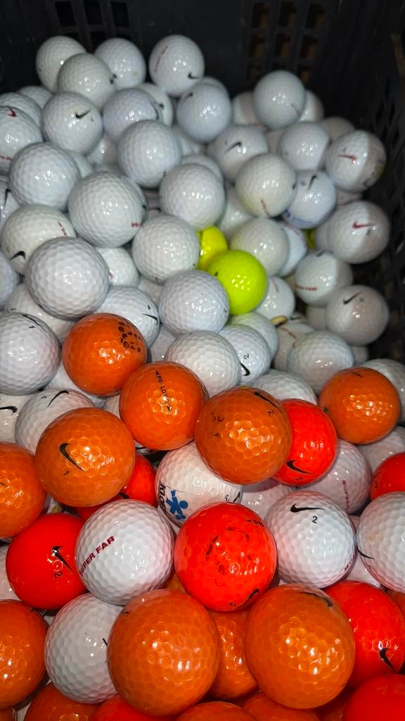 Nike pd long golfballen 50 stuks AAAA kwaliteit mega deal, Ophalen of Verzenden, Zo goed als nieuw, Bal(len)
