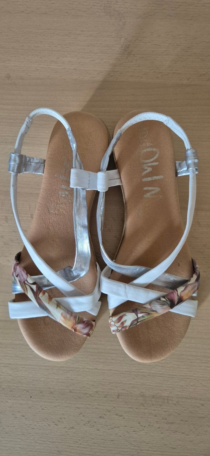 Witte sandalen, mt 37, Wit, Zo goed als nieuw, Sandalen of Muiltjes, Ophalen of Verzenden