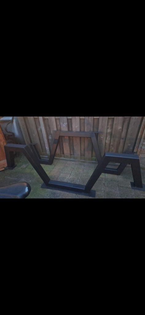 Stevig metalen picknicktafel onderstel, Ophalen of Verzenden, Gebruikt, Rechthoekig, Staal