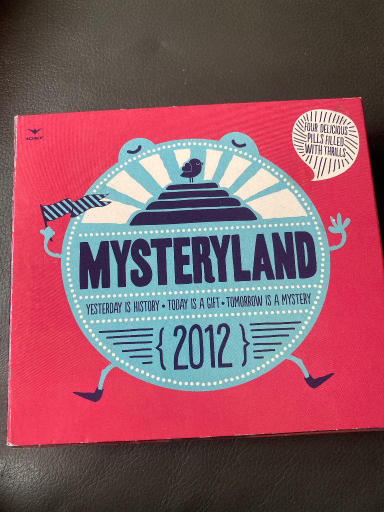 Mysteryland 2012 : Yesterday Is History ( 4 cd box ), Ophalen of Verzenden, Zo goed als nieuw