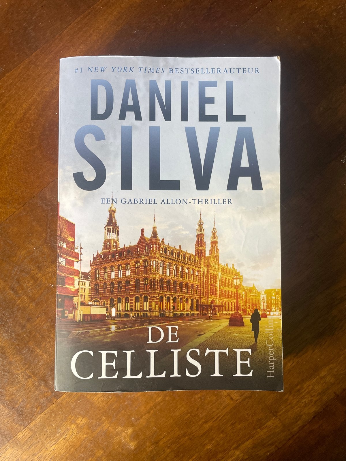 De Celliste - Daniel Silva (Gabriel Allon-thriller), Ophalen of Verzenden, Zo goed als nieuw, Wereld overig
