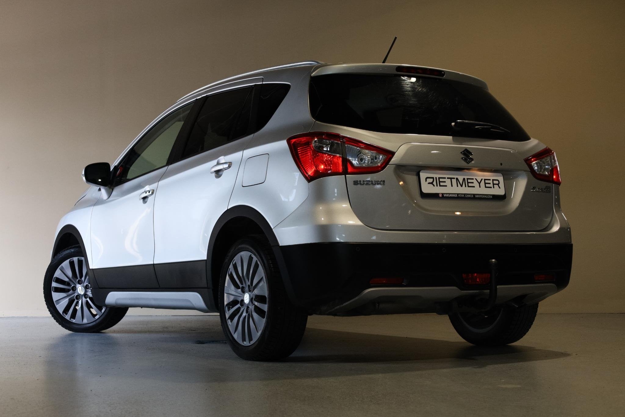 Suzuki SX4 S-Cross 1.6 Exclusive |Trekhaak |Stoelverw. |Keyl, Gebruikt, Euro 6, 4 cilinders, Met garantie (alle)