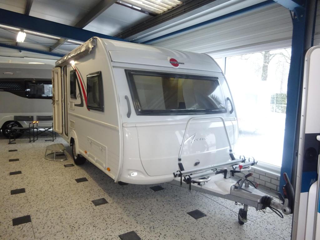 Bürstner Averso 395TS met Mover, Caravans en Kamperen, Bedrijf, Treinzit, Bürstner, Schokbreker