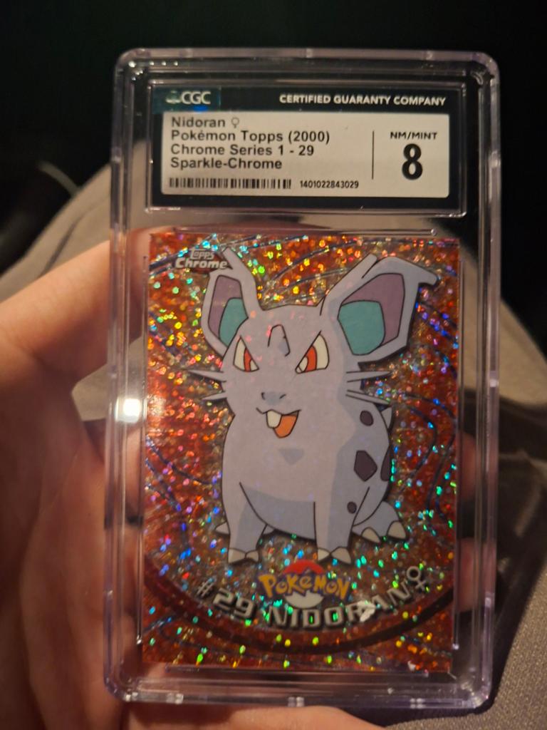 Nidoran Topps Sparkle Chrome CGC 8, Ophalen of Verzenden