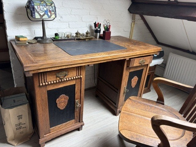 Antiek Eiken Bureau met Leren Inleg en Bijpassende Stoel, Antiek en Kunst, Ophalen