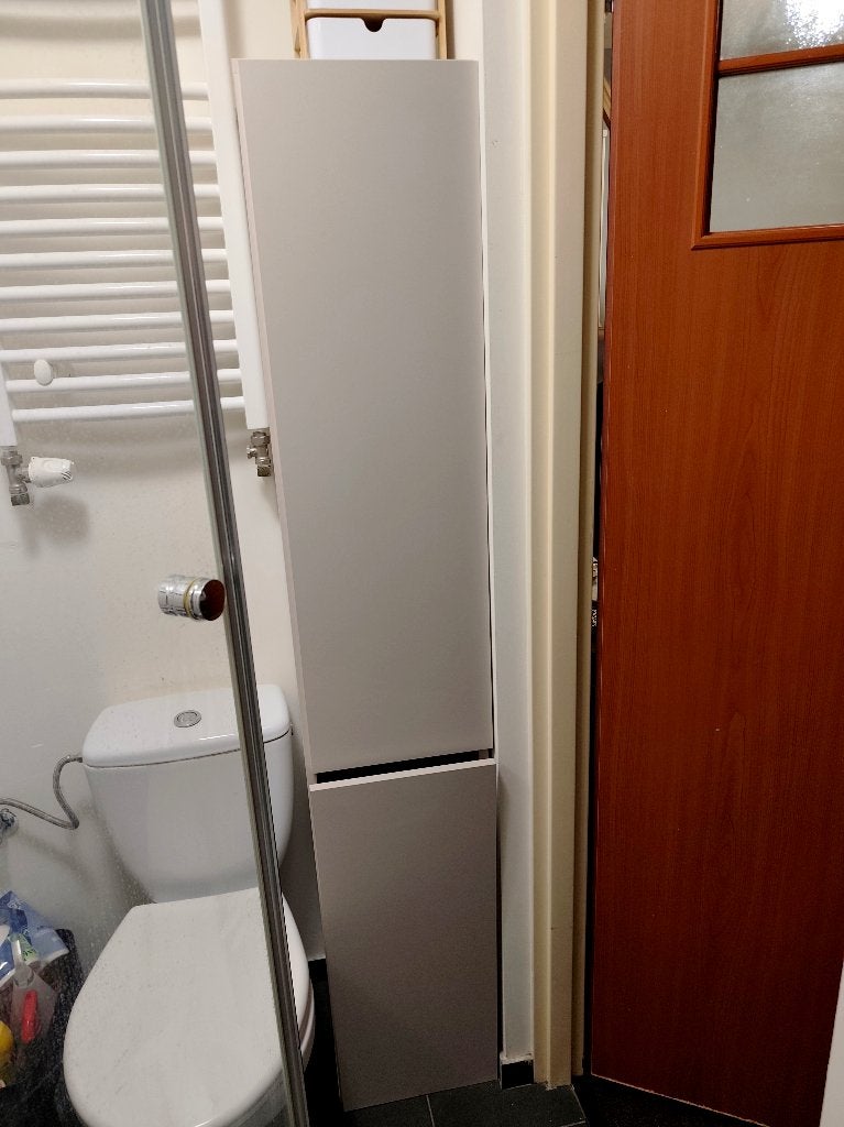 Badkamerkast met een wasmand, Ophalen, (Half)hoge kast, Minder dan 50 cm, Zo goed als nieuw