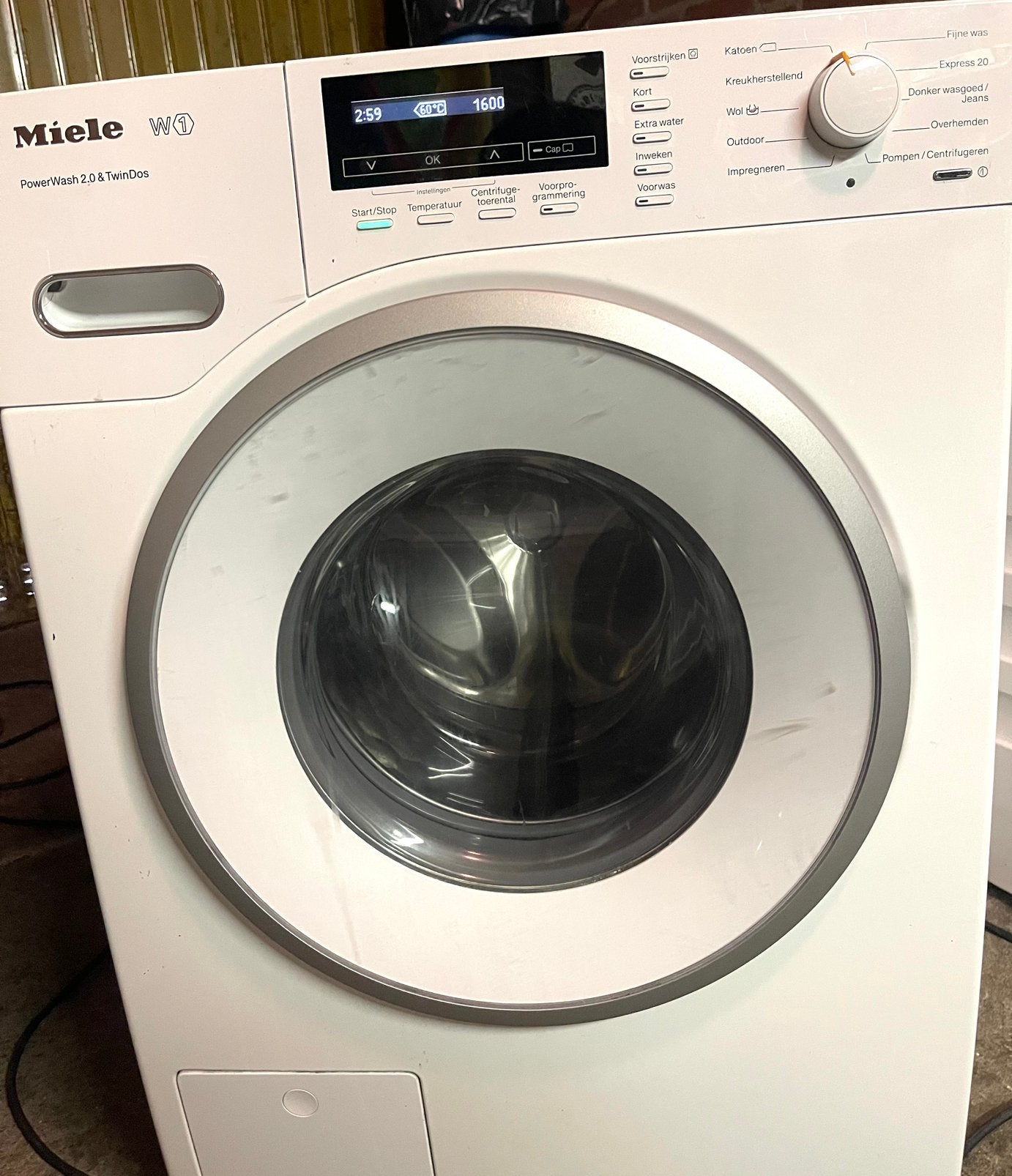 Foto 3 van Prachtige ,Miele W1 Wasmachine 9KG in top staat