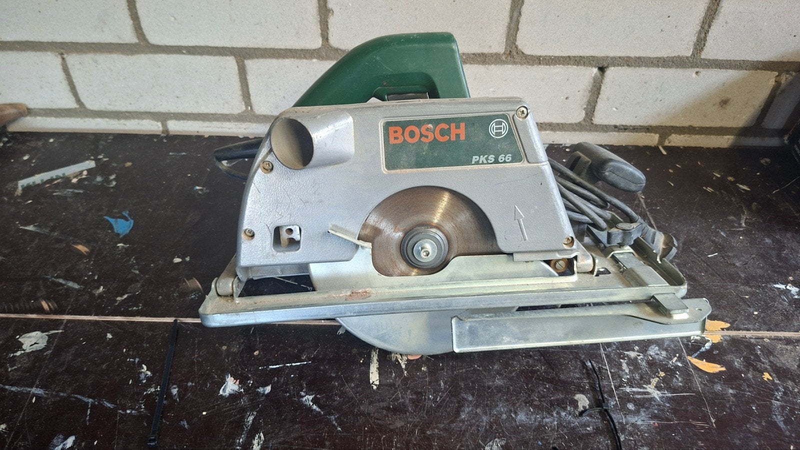 Bosch PKS 66 Cirkelzaag - Krachtig en Betrouwbaar, Gebruikt, Cirkelzaag, 600 tot 1200 watt, Ophalen of Verzenden