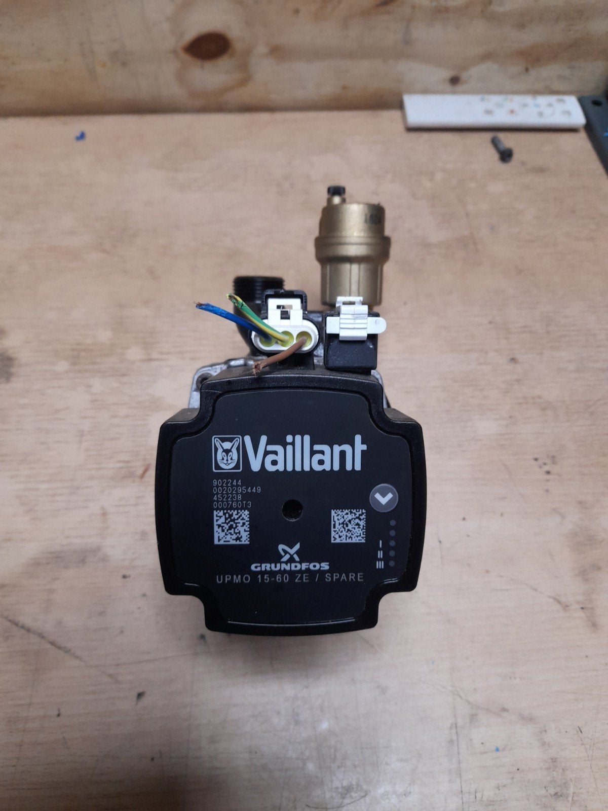 Vaillant Grundfos UPMO 15-60 ZE / SPARE circulatiepomp, Ophalen of Verzenden