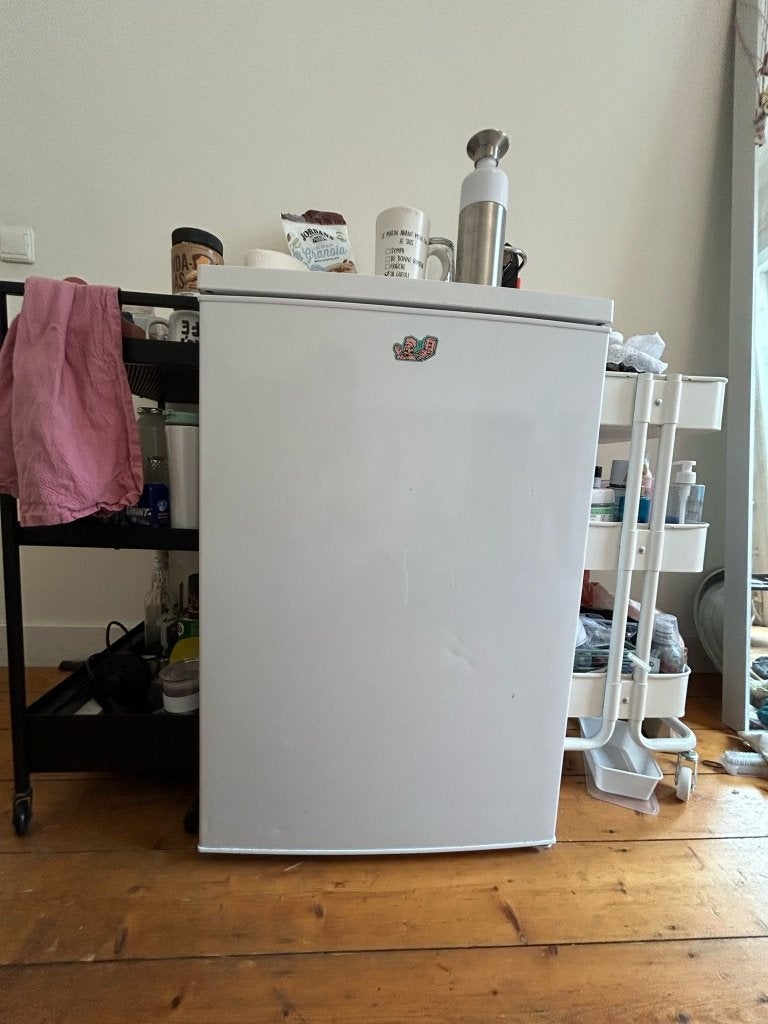 Mini refrigerator (+ freezer), Ophalen, Zonder vriesvak, Minder dan 45 cm, Minder dan 85 cm