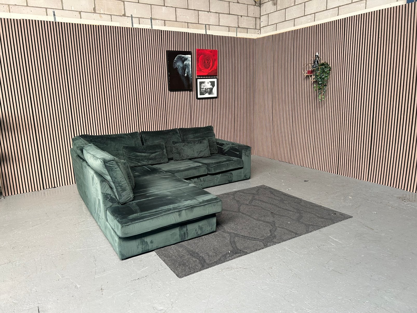 GRATIS LEVERING GROENE VELVET 273X250 GEREINIGD, 250 tot 300 cm, Ophalen of Verzenden, Zo goed als nieuw, Vierpersoons of meer