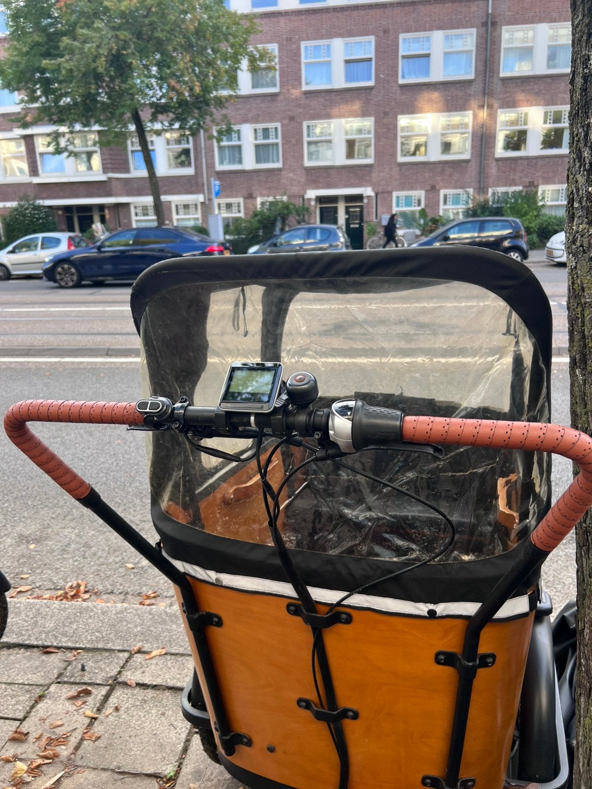 Cangoo Bakfiets Elektrisch - Zo goed als nieuw, Fietsen en Brommers, Ophalen, 4 kinderen of meer, Elektrisch, Zo goed als nieuw