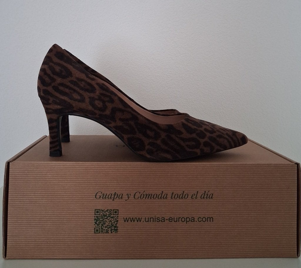 Unisa prachtige bruine pumps met panterprint - maat 38, Pumps, Bruin, Nieuw, Ophalen of Verzenden