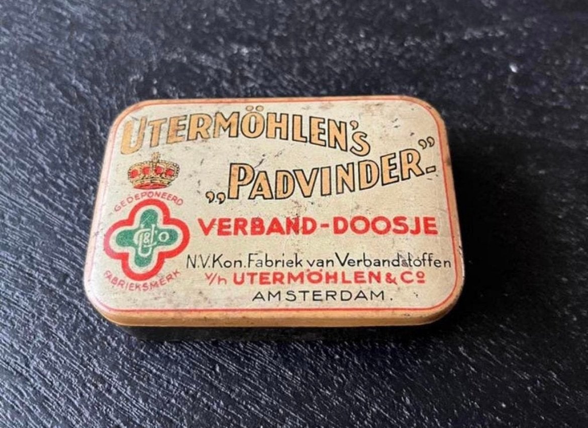 Blik UTERMÖHLEN VERBAND PADVINDERS DOOSJE, Verzenden