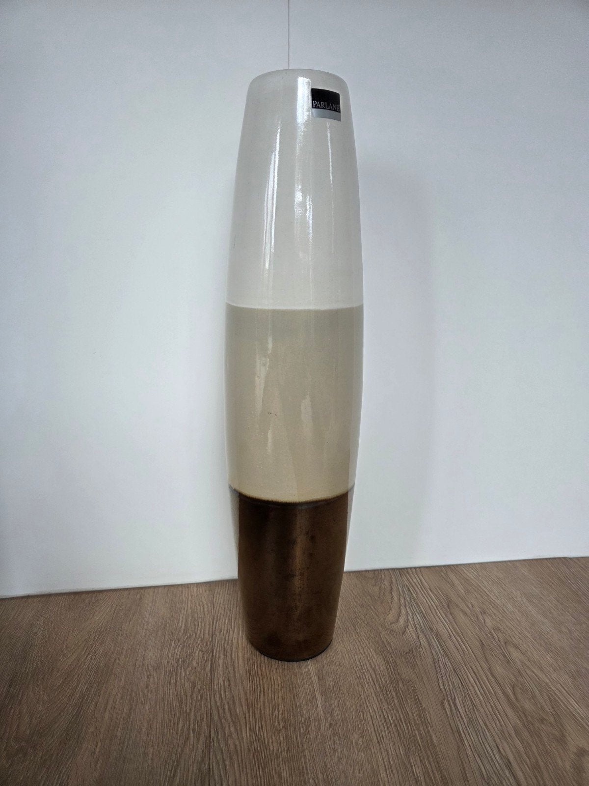 Parlane Vaas - Brons, Beige, Wit  51.5 cm, Ophalen of Verzenden, Zo goed als nieuw, Overige kleuren, Steen/keramiek