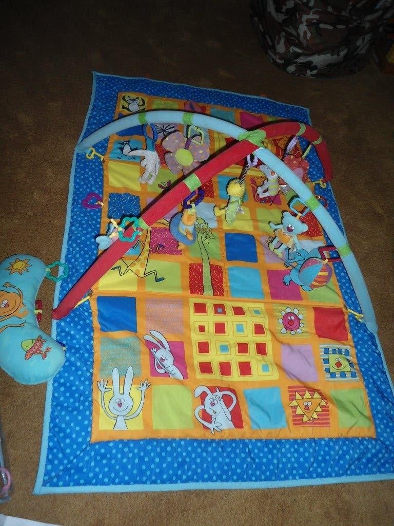 Taf toys  groot speelkleed met speelboog en figuurtjes, Ophalen of Verzenden, Gebruikt