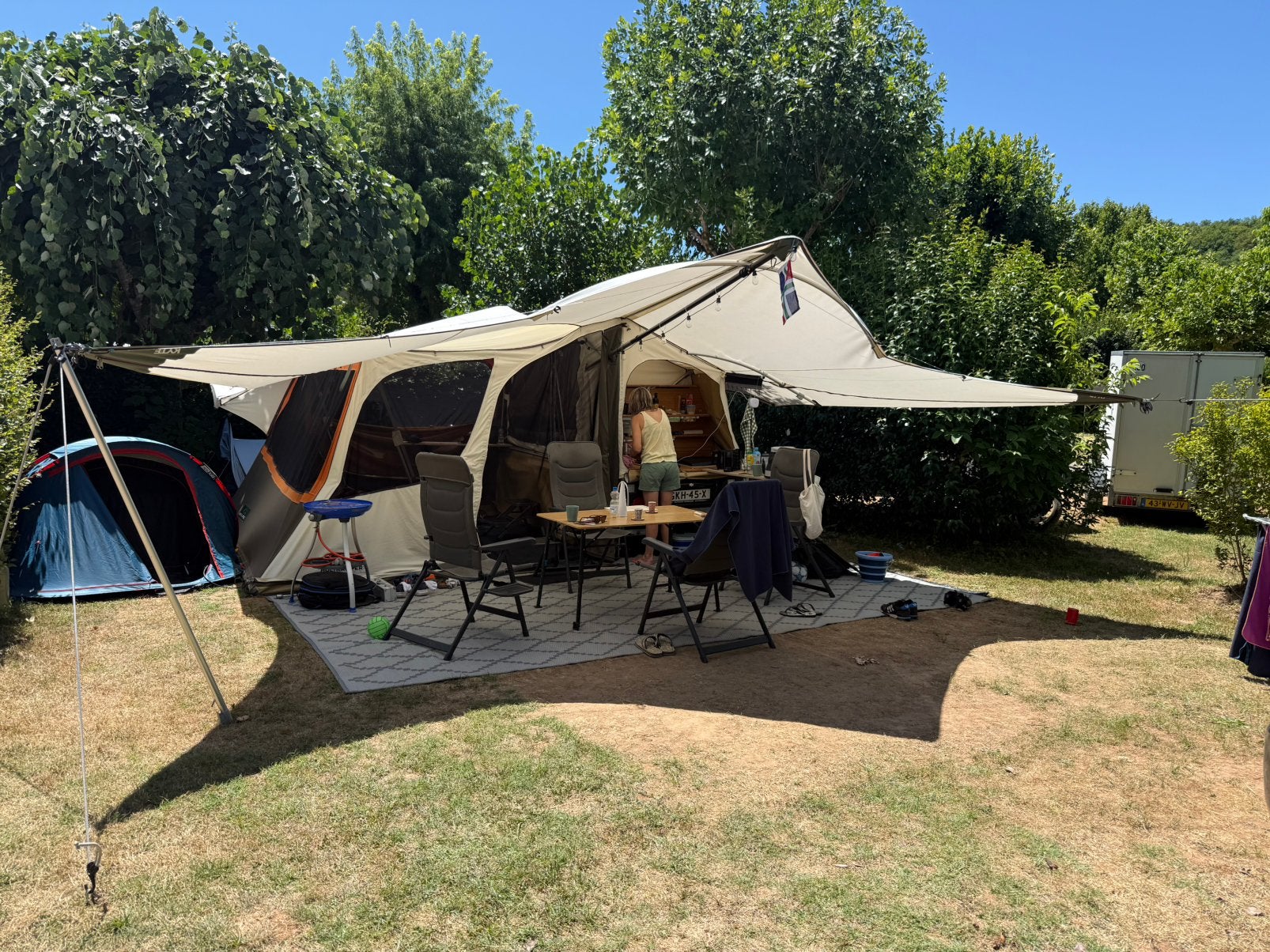 Nieuw model Holtkamper Kyte 2022 Full Options zeer netjes, Caravans en Kamperen, Vouwwagens, Ophalen, Meerkleurig, Aanwezig, Tot en met 6